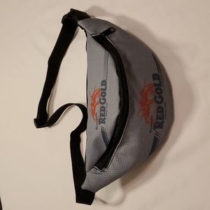 Red Gold ❤ Fannie Pack.